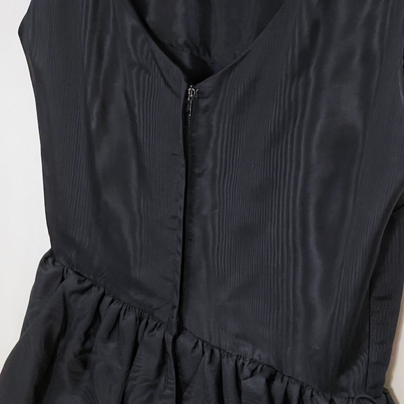 Rare 1950s Hepburn style black ruffled tier dress - Picture 12 of 12